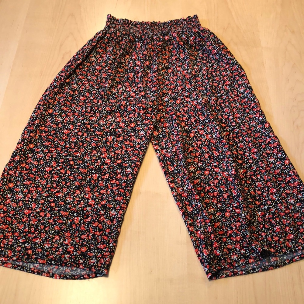 Wide Leg Cropped Pants
